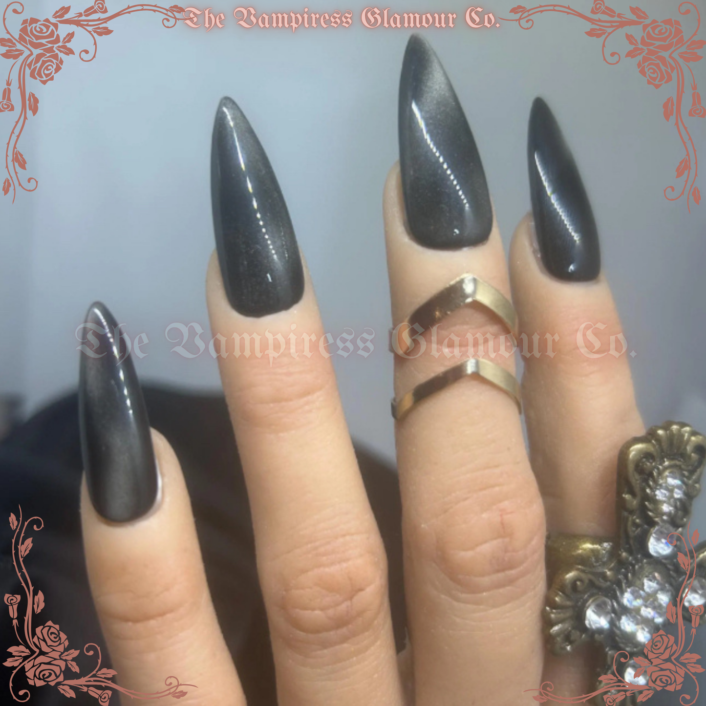 Fumée Noire — Black Smoke Cat Eye Luxury Handcrafted Glamour Magick Gel Press-On Nail Set