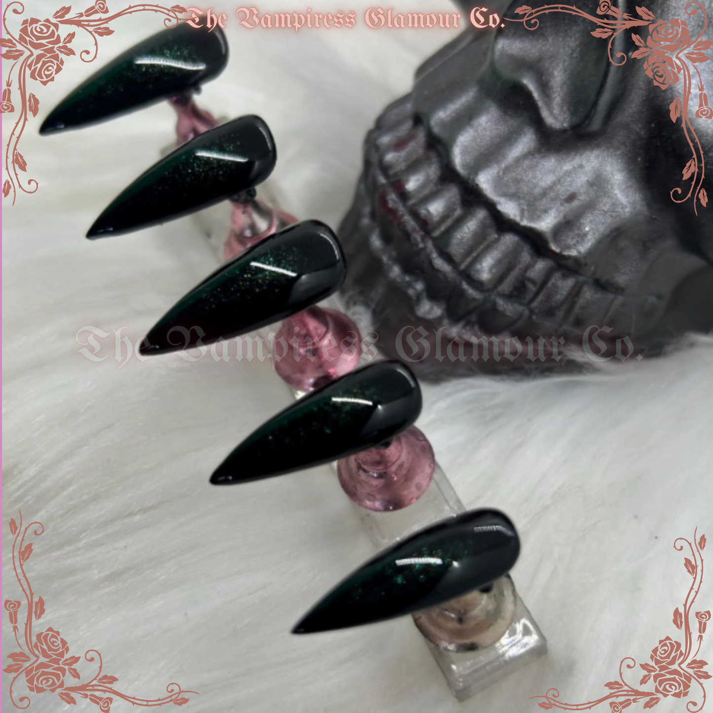 La Créatrice Verte — The Darkest Green Luxury Handcrafted Glamour Magick Gel Press-On Nail Set