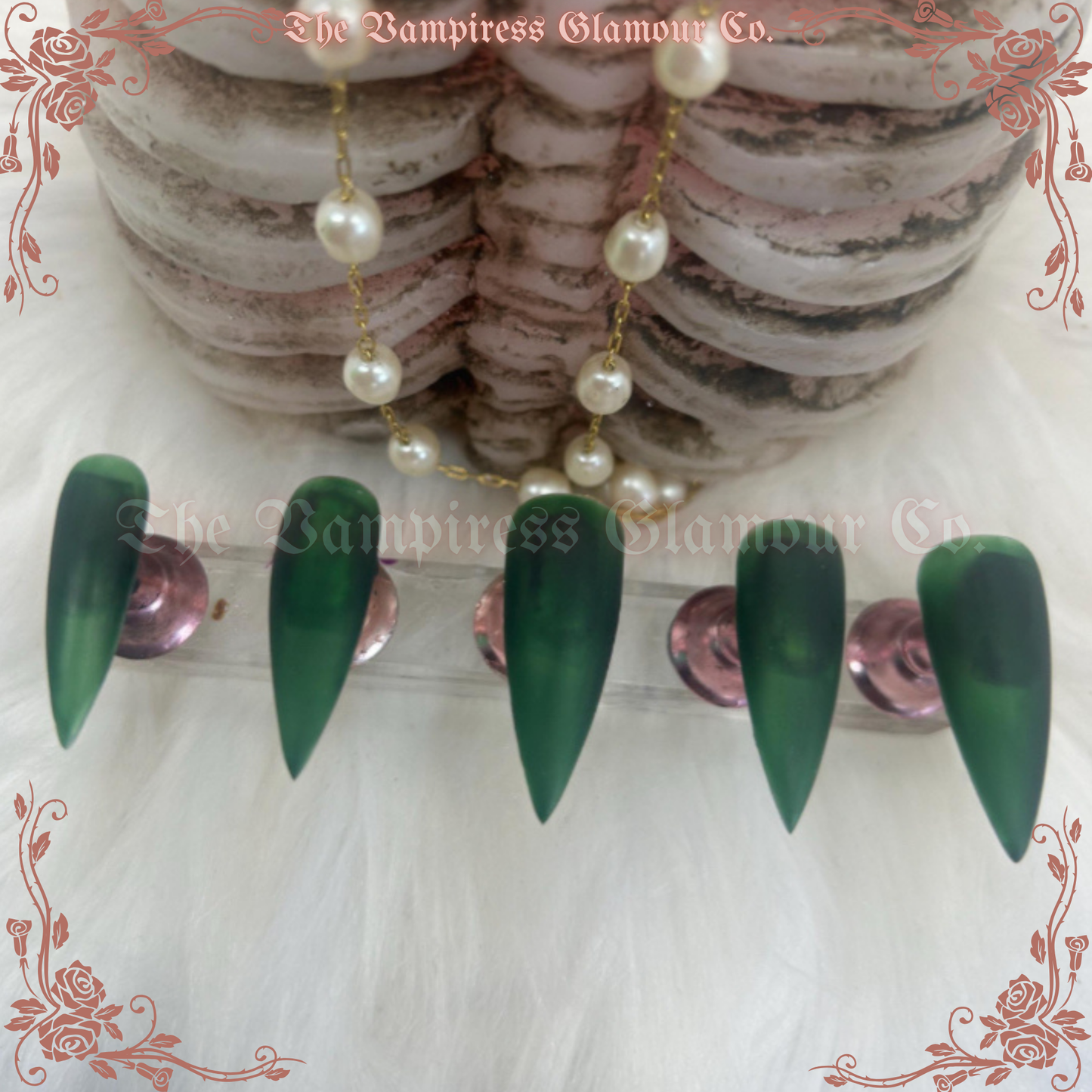 Chaudron — Cauldron Luxury Handcrafted Glamour Magick Gel Press-On Nail Set