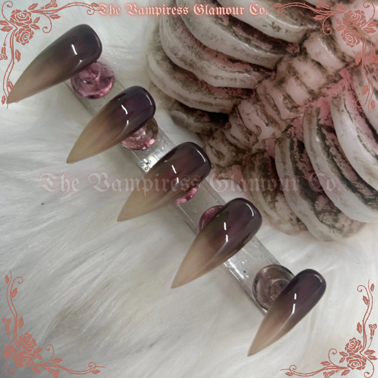 Griffée – The Huntress’ Talon
 Luxury Handcrafted Glamour Magick Gel Press-On Nail Set