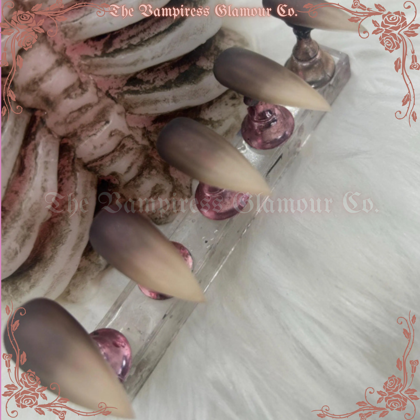 Griffée – The Huntress’ Talon
 Luxury Handcrafted Glamour Magick Gel Press-On Nail Set