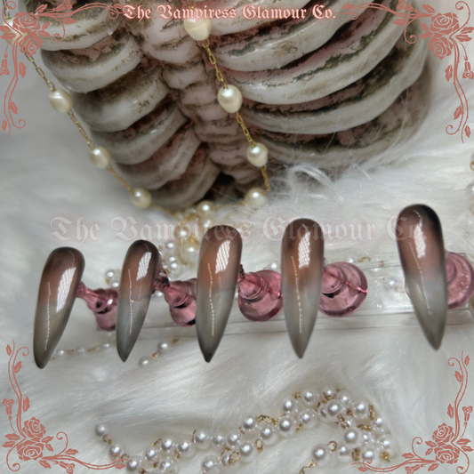 Morte Mais Jolie — Dead But Pretty
 Handcrafted Luxury Glamour Magick Gel Press-On Nails