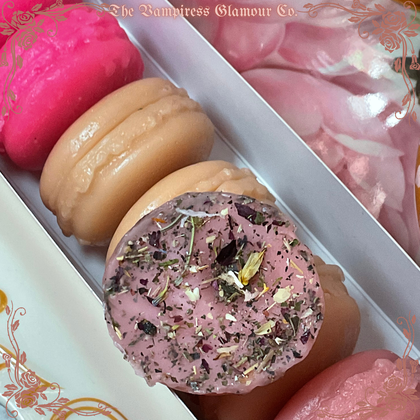 Les Macarons Magiques- Botanical Spelled Beeswax Melts
