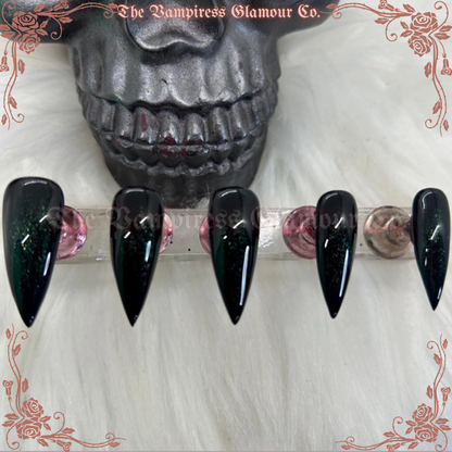 La Créatrice Verte — The Darkest Green Luxury Handcrafted Glamour Magick Gel Press-On Nail Set