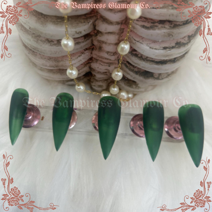 Chaudron — Cauldron Luxury Handcrafted Glamour Magick Gel Press-On Nail Set