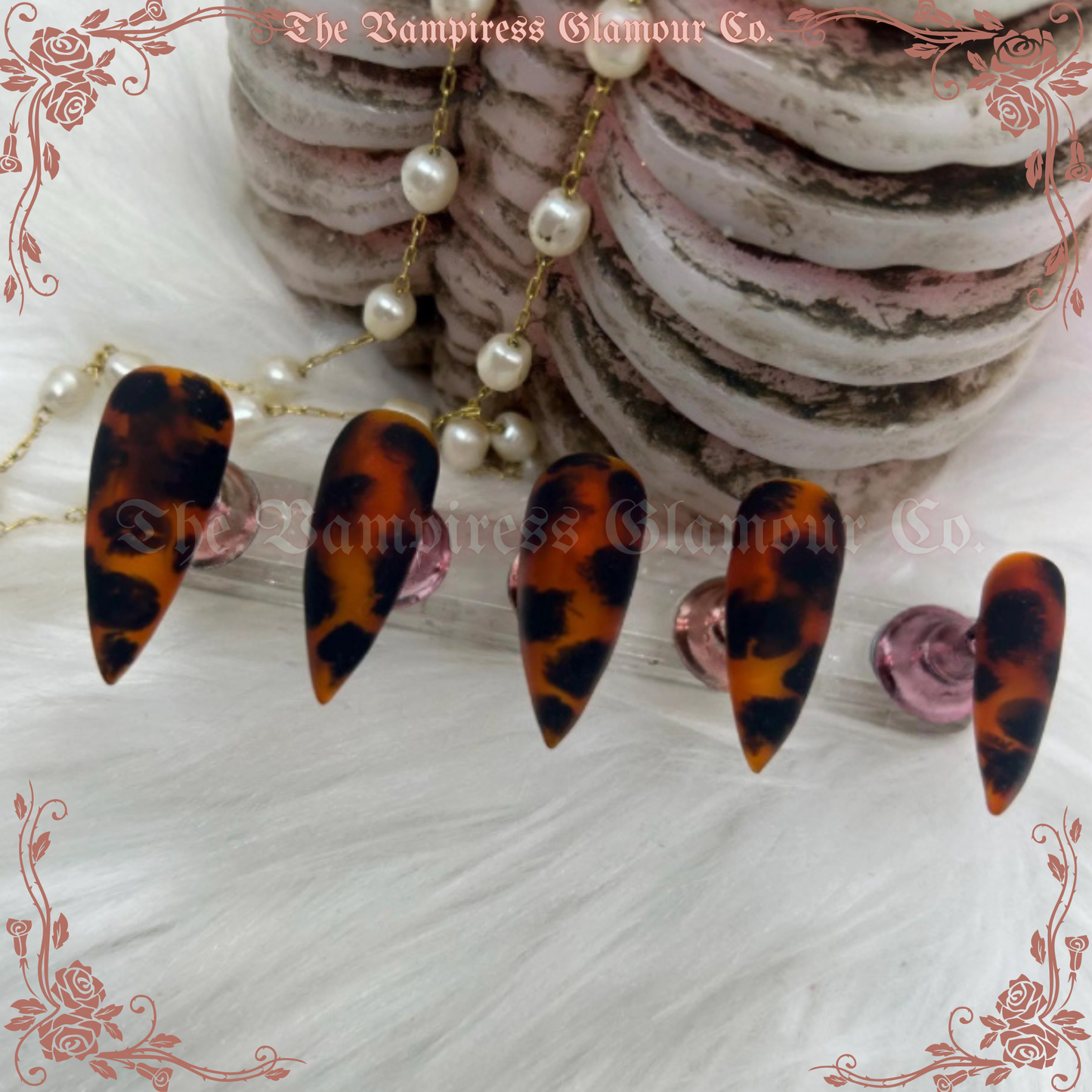 Tortue Tantalisante — Tantalizing Tortoise Luxury Handcrafted Glamour Magick Gel Press-On Nail Set